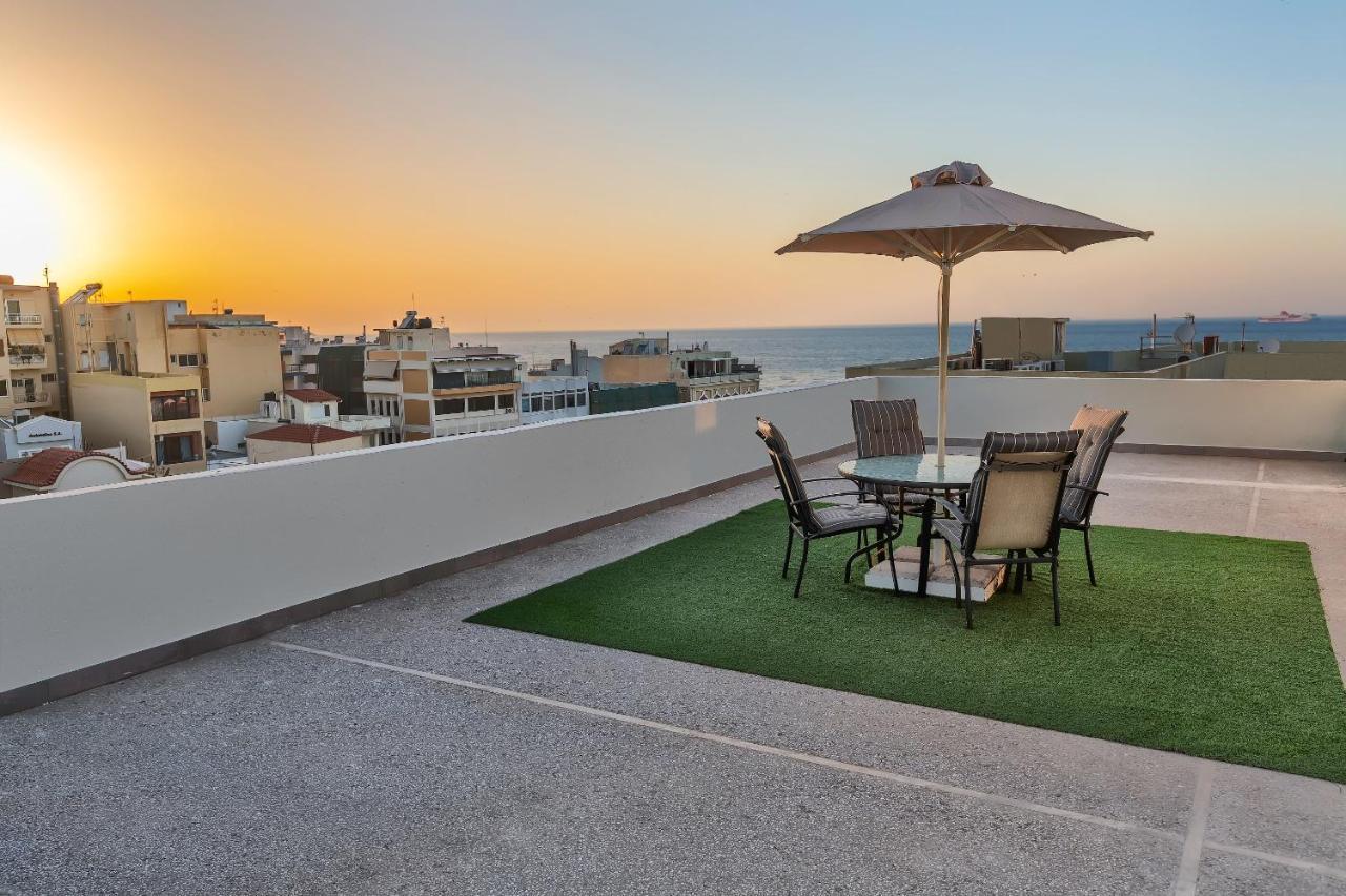 Seaside & Terrace *